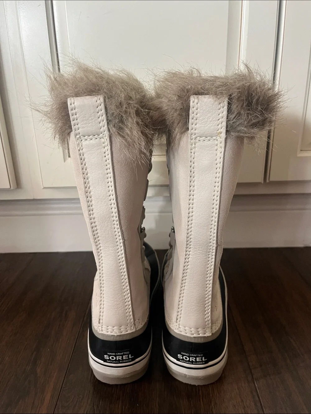 NWT SOREL JOAN OF ARCTIC WATERPROOF BOOTS